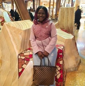 Meet your Posher, Paula